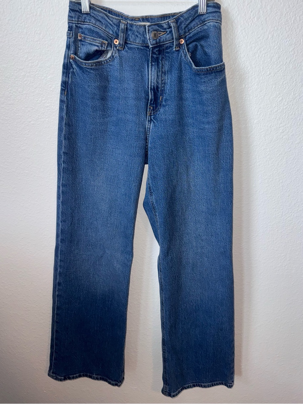 H&M Women’s Dark Blue Straight Jeans